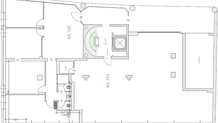 Openspace multiuso con ampie vetrate