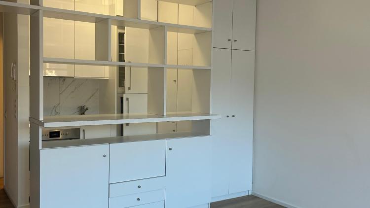 Monolocale luminoso al 4° piano in pieno centro