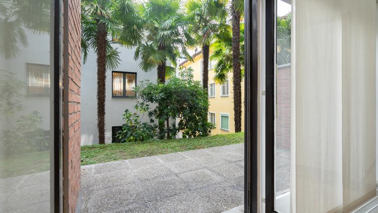 Bel loft studio duplex arredato con giardino privato - in pieno centro