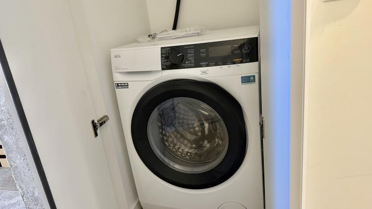 Bellissimo attico 3,5 locali ammobiliato e climatizzato completamente ristrutturato in prima locazione